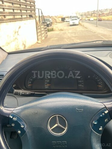 Mercedes C 200 d 2001, 458,580 km - 2.2 l - Bakı