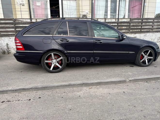 Mercedes C 200 d 2001, 458,580 km - 2.2 l - Bakı
