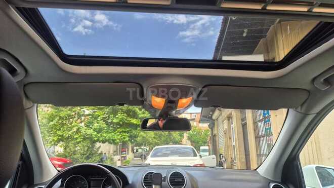 Mercedes ML 350 4MATIC 2010, 190,000 km - 3.5 l - Bakı