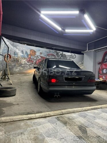 Mercedes E 200 1994, 400,000 km - 2.0 l - Bakı