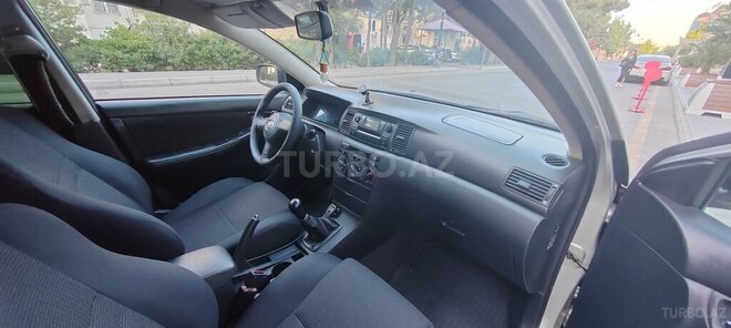 Toyota Corolla 2006, 300,000 km - 1.4 l - Bakı