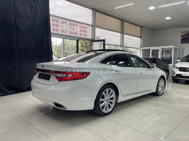 Hyundai Grandeur 2013, 260,000 km - 3.0 л - Sumqayıt