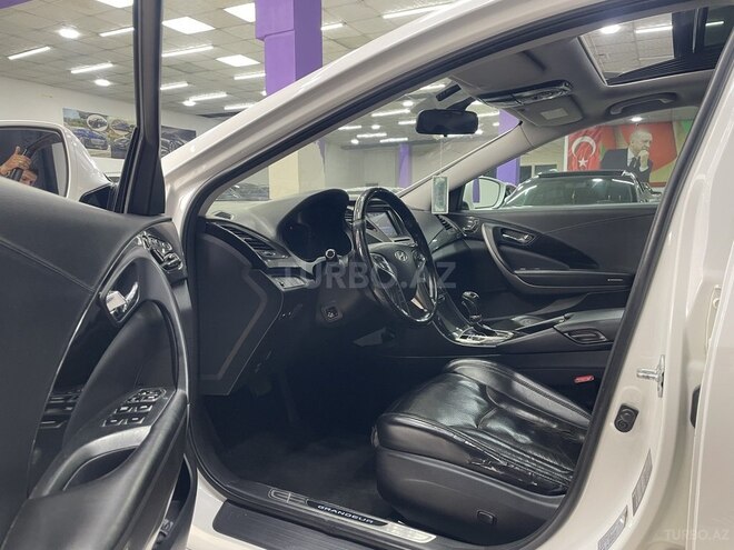 Hyundai Grandeur 2013, 260,000 km - 3.0 л - Sumqayıt