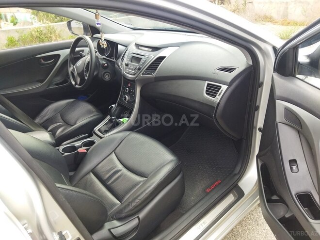 Hyundai Avante 2014, 128,000 km - 1.6 l - Bakı
