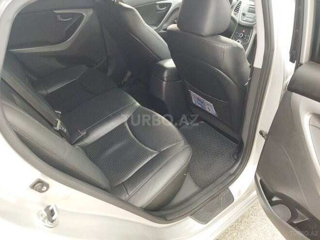 Hyundai Avante 2014, 128,000 km - 1.6 l - Bakı