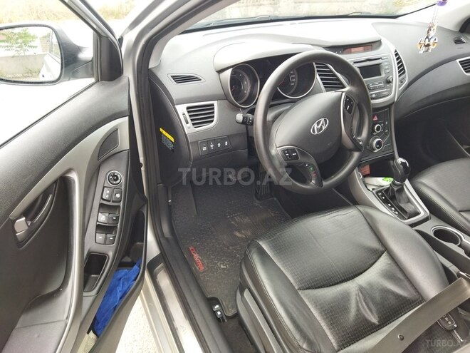 Hyundai Avante 2014, 128,000 km - 1.6 l - Bakı