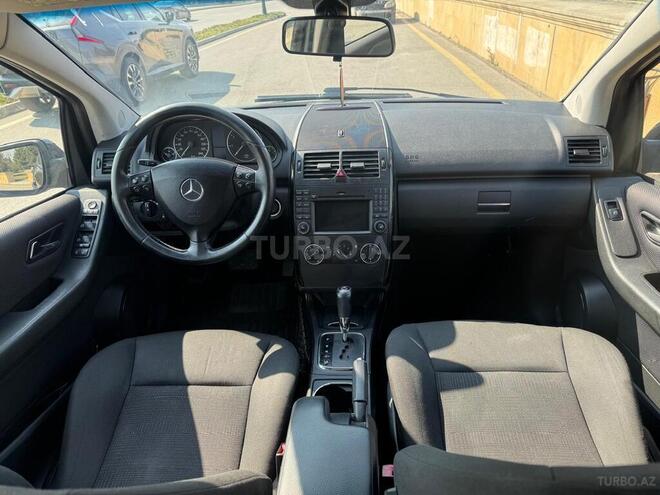 Mercedes A 170 2009, 172,000 km - 1.7 l - Bakı