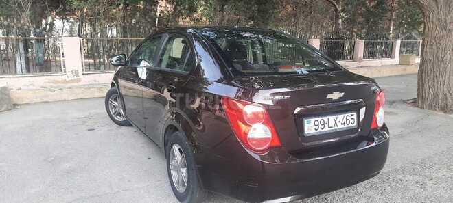 Chevrolet Aveo-6