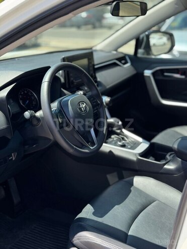 Toyota RAV4 2021, 110,359 km - 2.5 l - Bakı