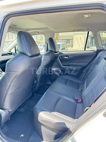 Toyota RAV4 2021, 110,359 km - 2.5 l - Bakı