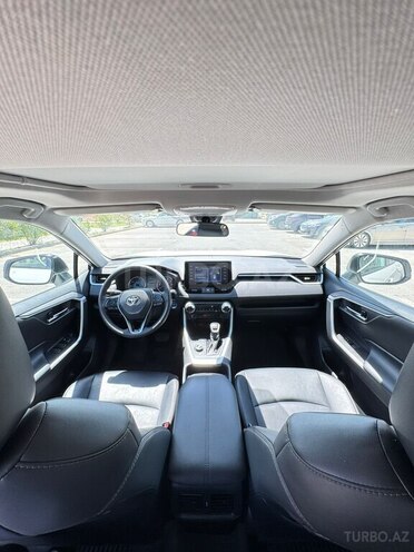 Toyota RAV4 2021, 110,359 km - 2.5 l - Bakı