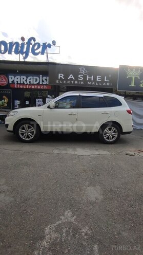 Hyundai Santa Fe 2010, 206,477 km - 2.0 л - Quba