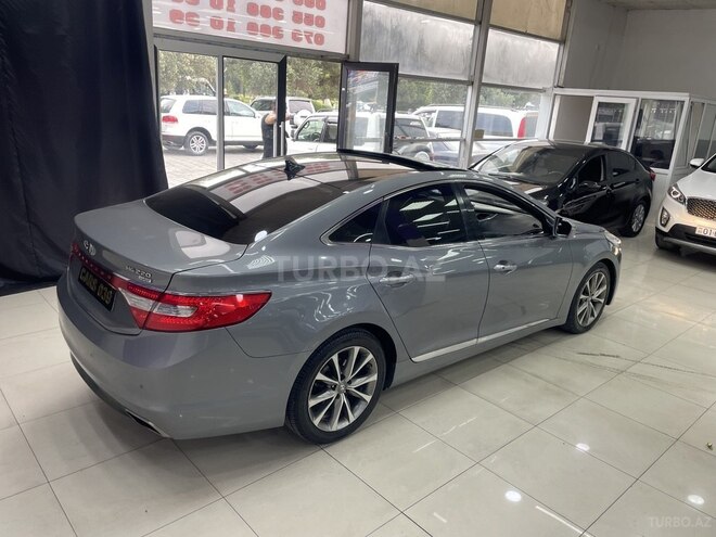 Hyundai Grandeur 2015, 229,000 km - 2.2 л - Sumqayıt