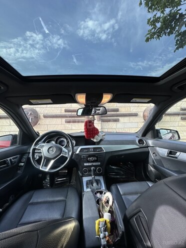 Mercedes C 250 2014, 120,000 km - 1.8 л - Bakı