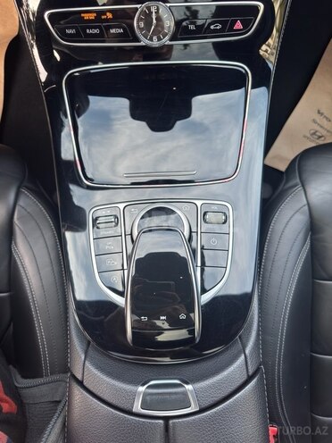 Mercedes E 220 d 2017, 180,000 km - 2.2 l - Bakı
