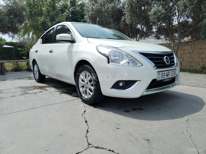Nissan Sunny 2014, 153,069 km - 1.5 l - İmişli
