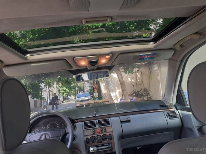 Mercedes E 220 d 1998, 350,000 km - 2.2 l - Bakı