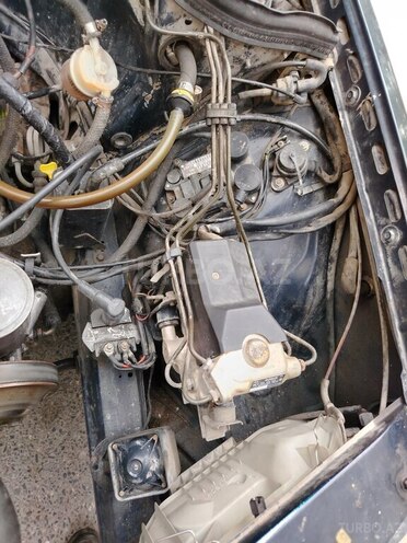 Mercedes E 200 1989, 425,000 km - 2.0 l - Bakı