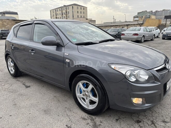 Hyundai i30 2009, 253,000 km - 1.4 l - Bakı