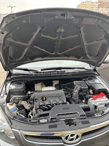 Hyundai i30 2009, 253,000 km - 1.4 l - Bakı