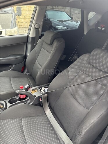 Hyundai i30 2009, 253,000 km - 1.4 l - Bakı