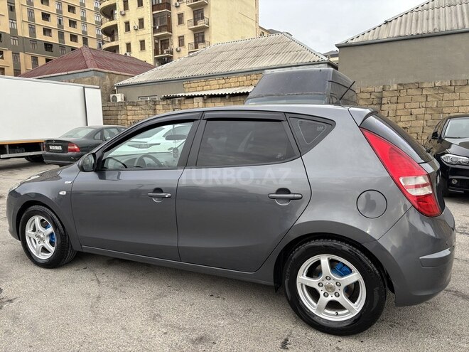 Hyundai i30 2009, 253,000 km - 1.4 l - Bakı