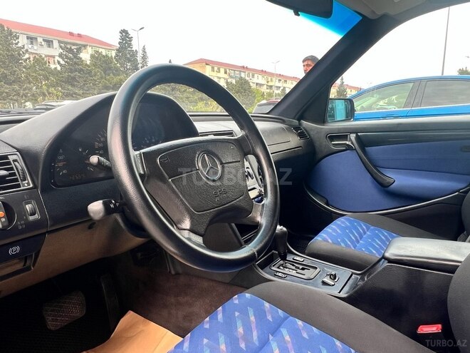 Mercedes C 200 1999, 261,000 km - 2.0 l - Sumqayıt