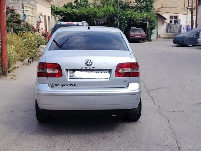 Volkswagen Polo 2006, 230,000 km - 1.4 l - Bakı