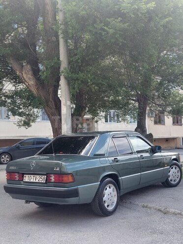 Mercedes 190 1992, 325,000 km - 2.0 л - Sumqayıt