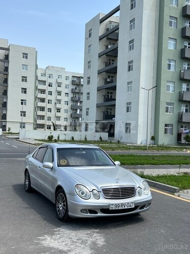 Mercedes E 220 d 2002, 347,260 km - 2.2 л - Bakı