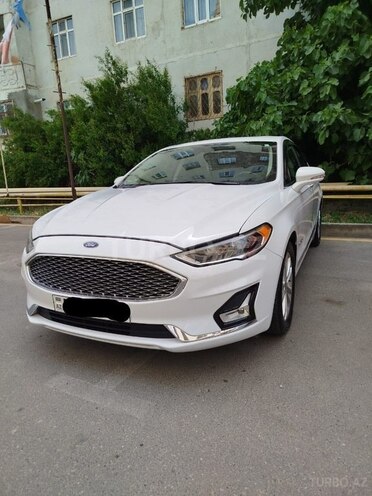 Ford Fusion (North America) 2019, 172,720 km - 2.0 л - Sumqayıt