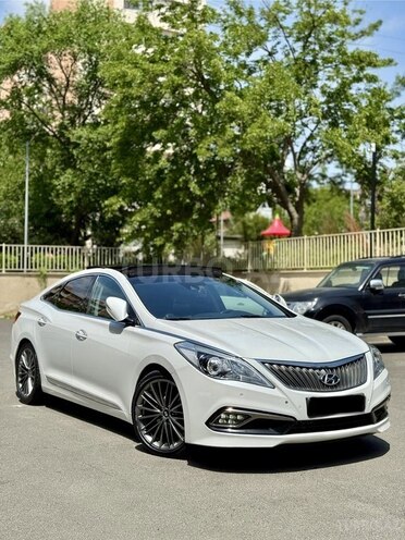Hyundai Grandeur 2015, 208,000 km - 2.2 л - Bakı