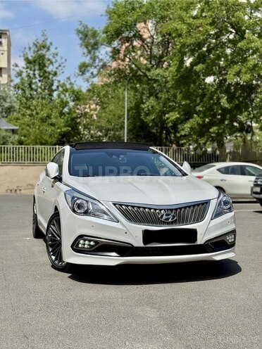 Hyundai Grandeur 2015, 208,000 km - 2.2 л - Bakı