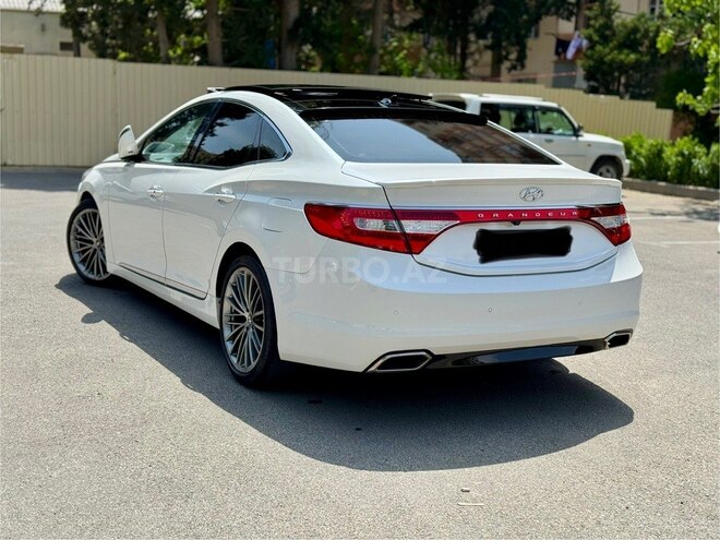 Hyundai Grandeur 2015, 208,000 km - 2.2 л - Bakı