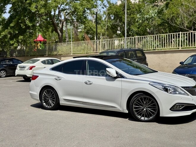 Hyundai Grandeur 2015, 208,000 km - 2.2 л - Bakı