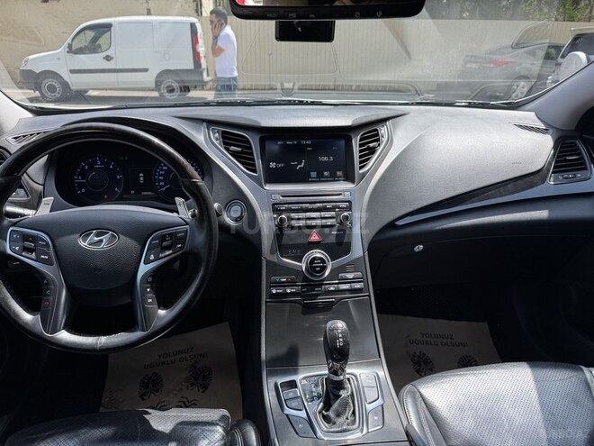 Hyundai Grandeur 2015, 208,000 km - 2.2 л - Bakı
