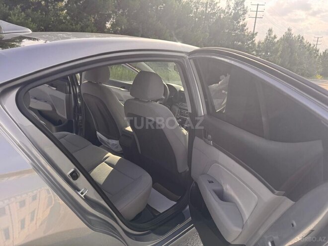 Hyundai Elantra 2016, 146,004 km - 2.0 l - Ağdaş