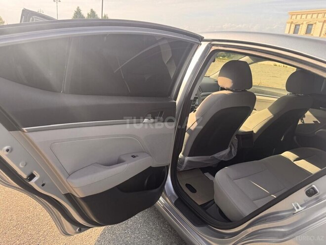 Hyundai Elantra 2016, 146,004 km - 2.0 l - Ağdaş