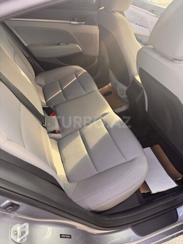 Hyundai Elantra 2016, 146,004 km - 2.0 l - Ağdaş