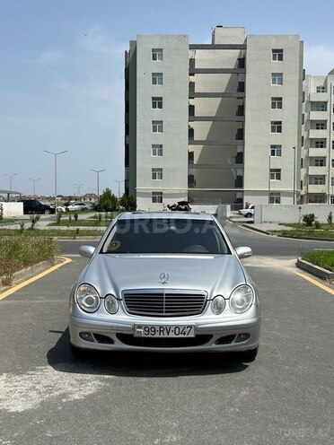Mercedes E 220 d 2002, 347,260 km - 2.2 л - Bakı
