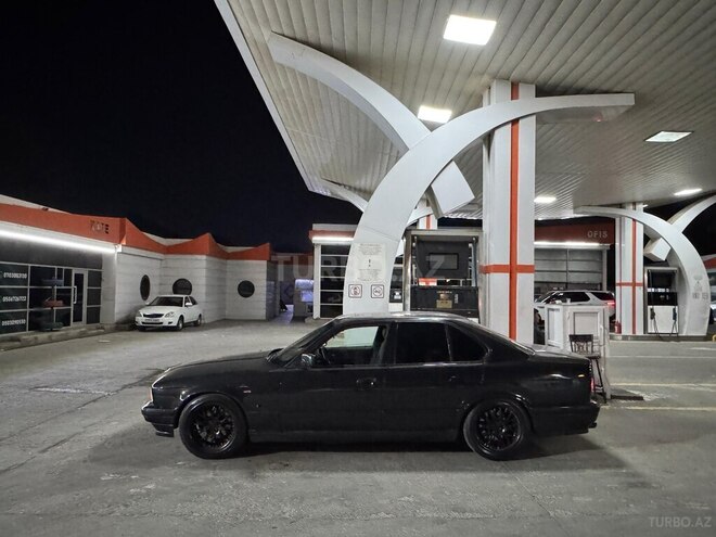 BMW 520 1993, 333,333 km - 2.0 l - Bakı