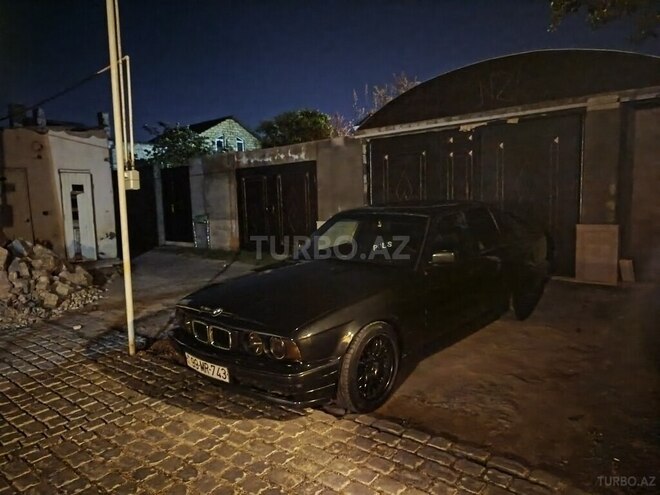 BMW 520 1993, 333,333 km - 2.0 l - Bakı