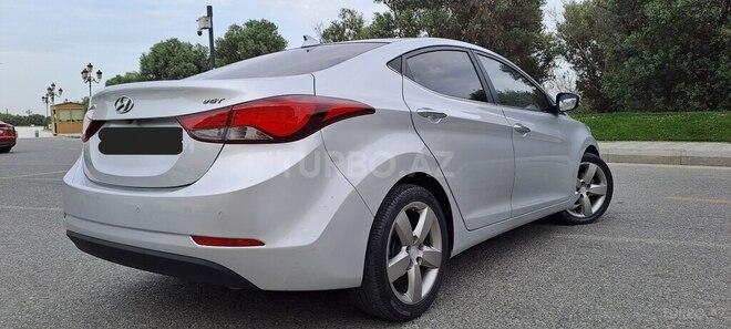 Hyundai Avante 2015, 182,000 km - 1.6 л - Bakı