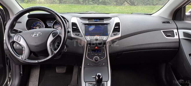 Hyundai Avante 2015, 182,000 km - 1.6 л - Bakı