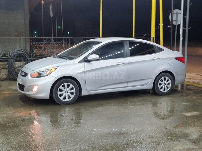 Hyundai Accent 2015, 178,000 km - 1.5 l - Ağcabədi