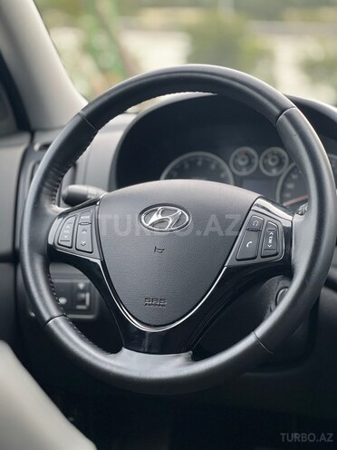 Hyundai i30 2009, 254,000 km - 1.6 l - Bakı