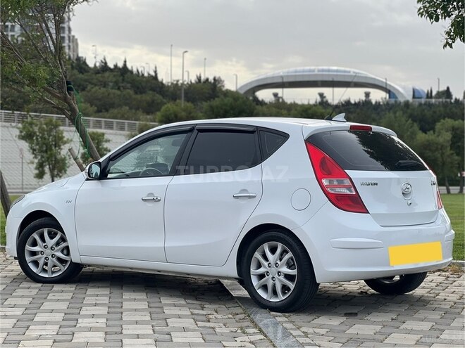 Hyundai i30 2009, 254,000 km - 1.6 l - Bakı