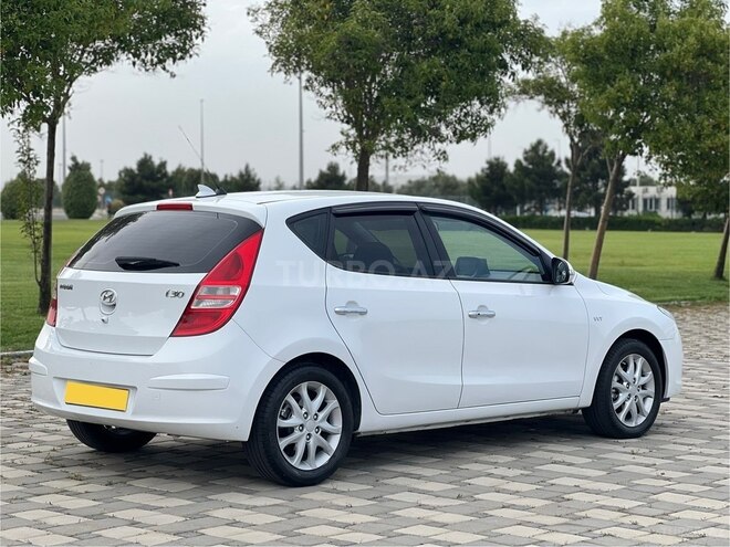 Hyundai i30 2009, 254,000 km - 1.6 l - Bakı