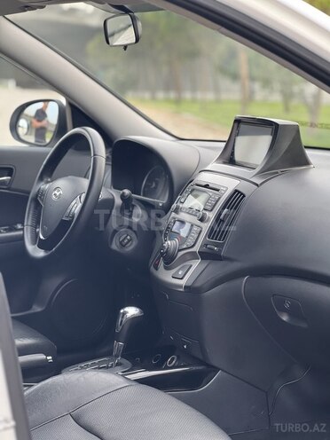 Hyundai i30 2009, 254,000 km - 1.6 l - Bakı