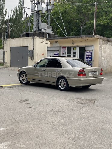 Mercedes C 180 1995, 218,810 km - 1.8 l - Bakı